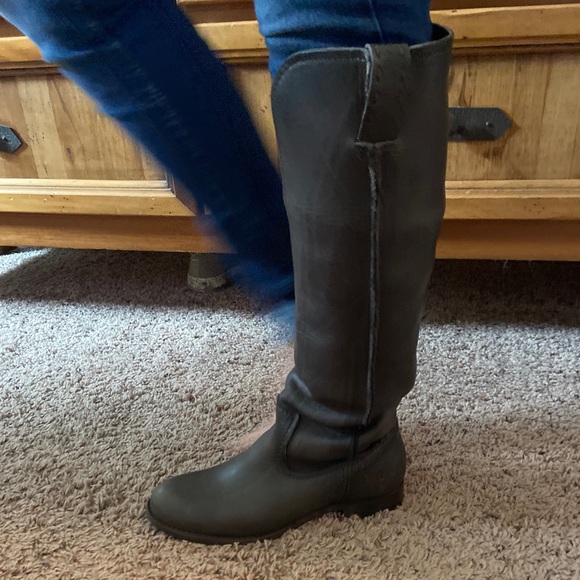 Frye Cara Tall Smoke Boots 6.5 - Picture 8 of 8